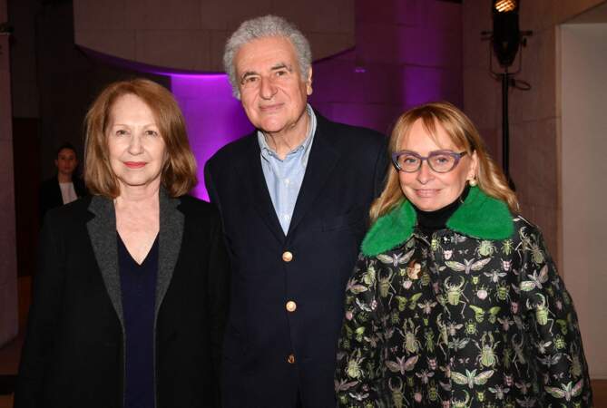Nathalie Baye, Serge Toubiana et Rosalie Varda au vernissage de l'exposition Romy Schneider à  La Cinémathèque à Paris le 14 mars 2022.
