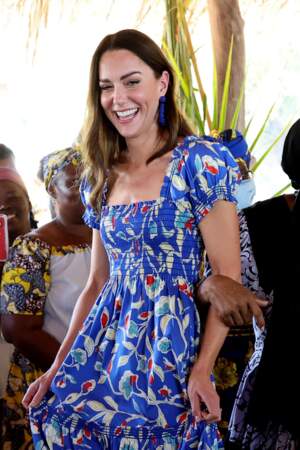 Kate Middleton danseuse endiablée au Belize le 20 mars 2022.
