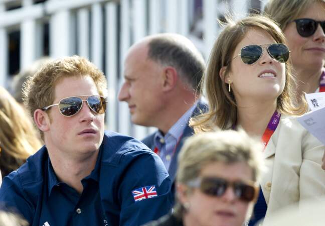 Eugenie d'York et son cousin, prince Harry en 2012