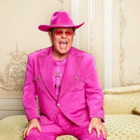 Elton John, en costume rose et chapeau de cow-boy, le 10 septembre 2021