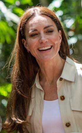 Kate Middleton mise pour un brushing lors d'une visite  archéologique maya, le 21 mars 2022.
