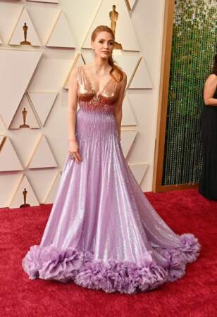 Jessica Chastainétait présente au 94e cérémonie des Oscars 2022. Telle une sirène, elle était dotée d'une robe façon sirène signée Gucci. Lundi 28 mars 2022 à Los Angeles.
