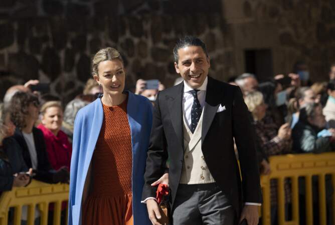 Marta Ortega et Carlos Torretta au mariage d'Isabelle Junot et Alvaro Falco,  dans la commune de Palencia, en Espagne, le 2 avril 2022.