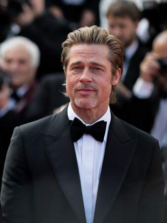 Brad Pitt en costume et nœud-papillon à Cannes, 21 mai 2019