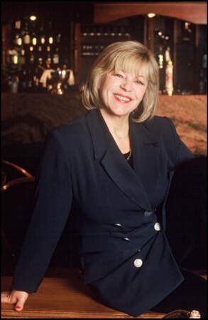 Nicoletta adepte du blazer noir, le 6 février 1995.