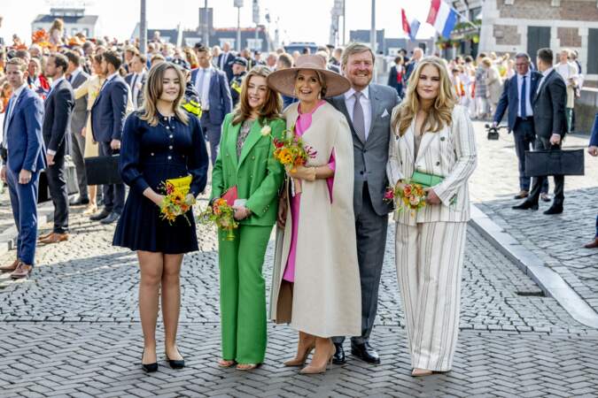 Sur les réseaux sociaux, l'adorable famille royale néerlandaise, n'a pas hésité à immortaliser l'instant sur Instagram, ce mercredi 27 avril 2022.