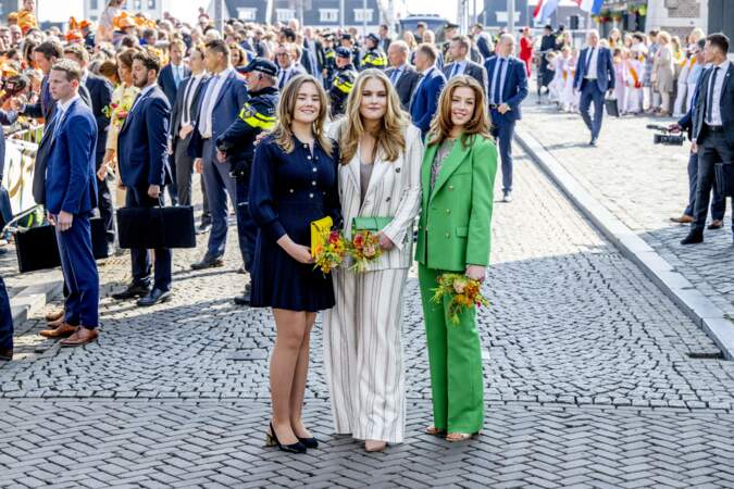 Les trois princesses ont captivé les photographes à Maastricht, ce mercredi 27 avril 2022