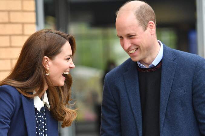 Le prince William et Kate Middleton  lors d'une visite à The Way Youth Zone à Wolverhampton, au Royaume Uni, le 13 mai 2021.