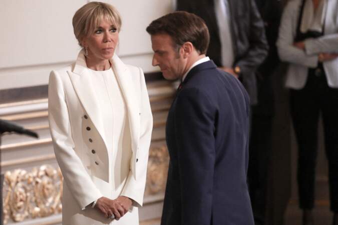 Brigitte Macron a opté pour un chignon très simple