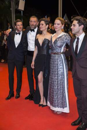 Léa Seydoux en robe métallisée et pailletées lors du film "Juste la fin du monde" lors du 69ème Festival International du Film de Cannes. Le 19 mai 2016.