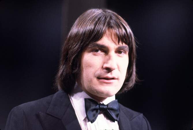 Serge Lama représente la France à l’Eurovision 1971 à Dublin, en Irlande. Il se classe à la 10e place sur les 18 pays représentés.
