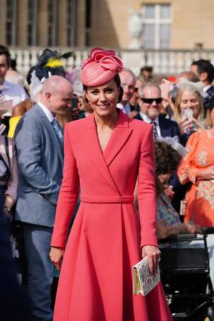  Kate Middleton chic et élégante lors de la Royal Garden Party à Buckingham Palace, le 18 mai 2022.