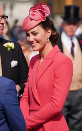 Comme à son habitude, Kate Middleton opte pour un maquillage léger et simple lors de la Royal Garden Party à Buckingham Palace, le 18 mai 2022.