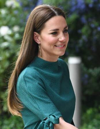 La coiffure lisse de Kate Middleton