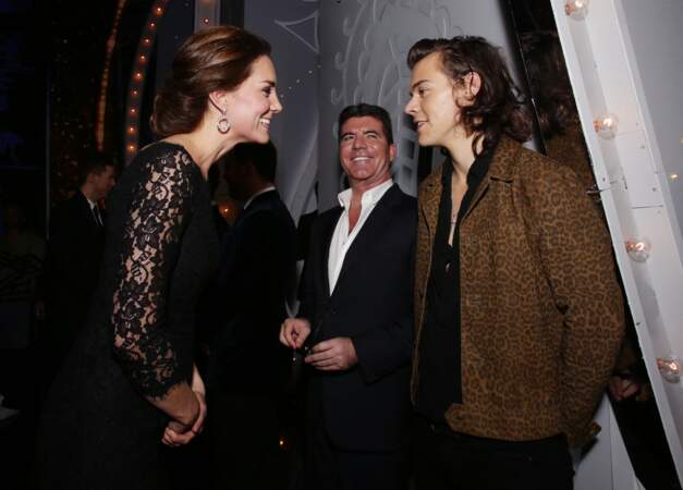 Kate Middleton complice avec Harry Styles lors du "Royal Variety Performance",  le 13 novembre 2014