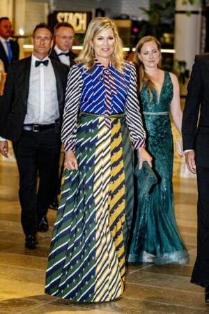 A 51 ans, la reine Maxima des Pays-Bas affiche toujours un goût prononcé pour la mode.