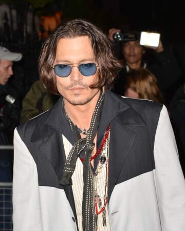 Johnny Depp, en 2012, pour l'avant-première du film Dark Sahadows, à Londres (Angleterre) 