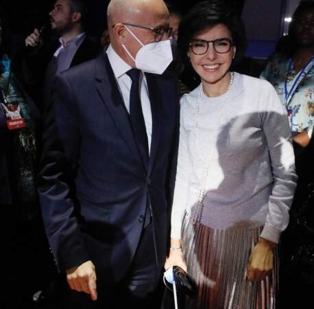 Rachida Dati et sa jupe plissée argentée, lors du meeting de Valérie Pécresse au Zénith de Paris, le 13 février 2022.