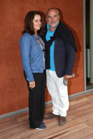 Antoine Dulery et sa femme Pascale Pouzadoux au village de Roland Garros, le 24 mai 2022. 