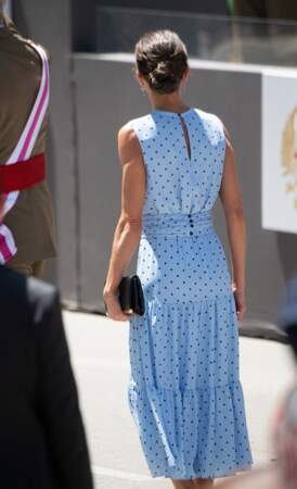La reine Letizia d'Espagne sublime dans une robe de la marque & Me Unlimited, un label qui prône le "made in Spain" 