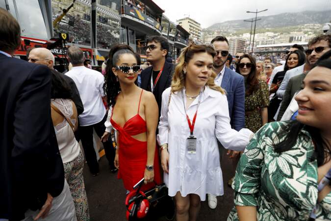 Camille Gottlieb et Léna Situations dans les stands du Grand prix de F1 à Monaco.   