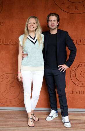 Carine Galli et son compagnon Giovanni Castaldi au village (jour 10) lors des Internationaux de France de Tennis de Roland Garros 2022 à Paris, France, le 31 mai 2022.