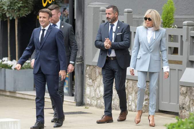 Le président de la République française, Emmanuel Macron et sa femme voté pour le deuxième tour des élections législatives au Touquet, France, le 19 juin