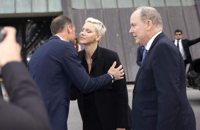 Charlène de Monaco, accueillie par le prince Haakon de Norvège, à Oslo, le 22 juin