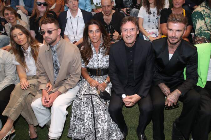 Jessica Biel, son mari Justin Timberlake à côté de David Beckham au front row du défilé de mode Homme printemps-été 2023 Dio