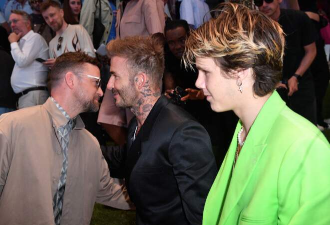 Justin Timberlake, David et Cruz Beckham lors du défilé de mode Homme printemps-été 2023 de la maison Dior