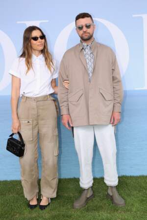Jessica Biel et son mari Justin Timberlake au défilé homme Dior - Homme collection printemps/été 2023, le 24 juin 2022. 
