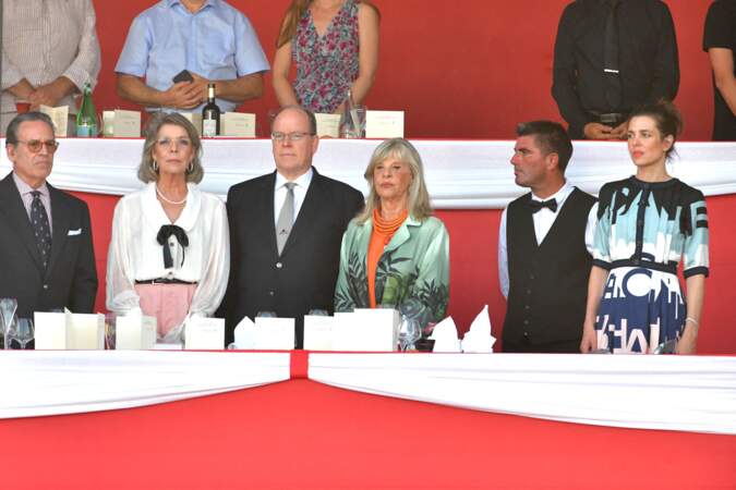 La princesse Caroline de Hanovre, le prince Albert II de Monaco et Charlotte Casiraghi durant le Jumping International de Monaco le 2 juillet 2022.