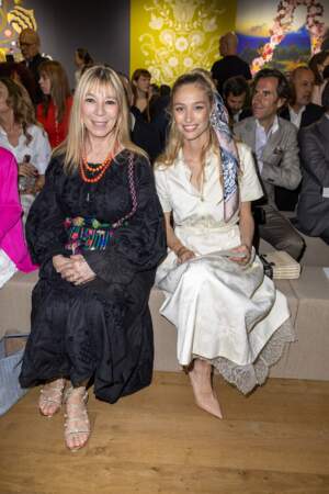 Victoire de Castellane et Beatrice Borromeo sont rayonnantes au défilé Dior - collection automne-hiver 2022-2023, le 4 juillet 2022