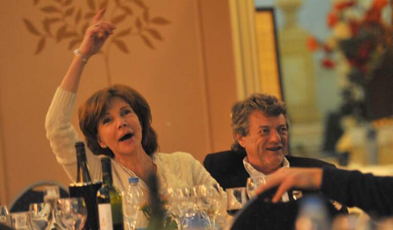 Jean Louis Borloo et sa femme Beatrice Schonberg dinent pour l'anniversaire de Chantal Lauby au festival 2 cinéma de Valenciennes, le 23 mars 2013.