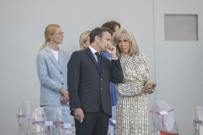 Brigitte et Emmanuel Macron lors du défilé militaire du 14 Juillet 2022 à Paris. 
