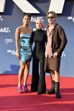 Zazie Beetz , Joey King et Brad Pitt à la première du film "Bullet Train", à Berlin, le 19 juillet 2022.