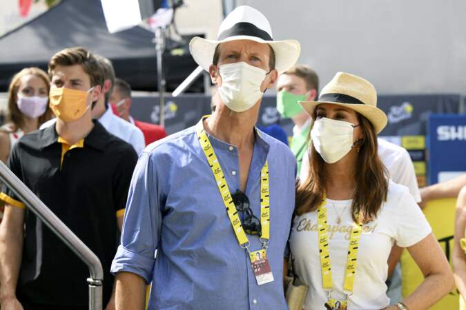 Le prince Joachim et la princesse Marie de Danemark lors de la 19ème étape du Tour de France le 22 juillet 2022.