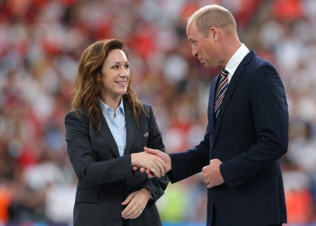 Le prince William peine à dissimuler sa joie après l'exploit de l'équipe de foot d'Angleterre face à l'Allemagne, lors de la finale de l'Euro féminin 2022 au Stade Wembley, le 31 juillet 2022