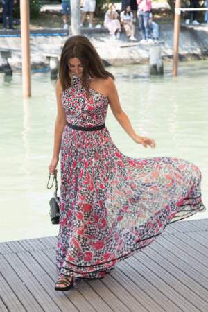 Penelope Cruz a choisi une robe Chanel pour le photocall de "L'Immensita", lors de la 79ème édition du Festival International du Film de Venise, le 4 septembre