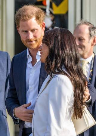 Le prince Harry et Meghan Markle à la réception organisée au Nations Home, la veille des Invictus Games 2020 à La Haye