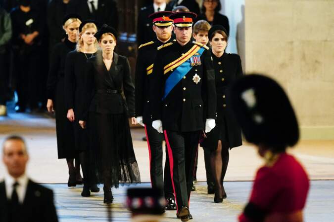 Les princes William et Harry réunis pour veiller sur le cercueil de la reine Elizabeth II,  17 septembre 2022