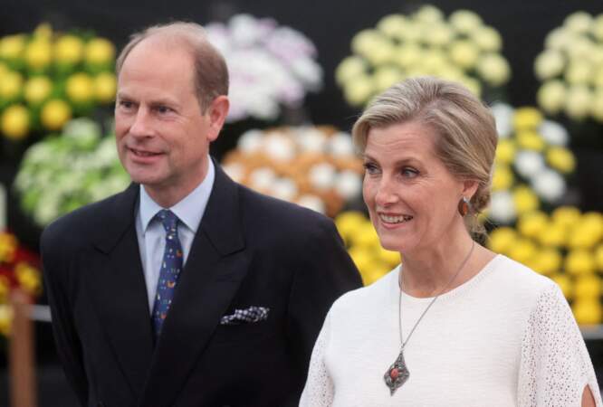 Quatrième enfant d'Elizabeth II et du prince Philip, le prince Edward, a épousé Sophie Rhys-Jones en 1999.