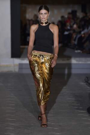 Messika : Runway - Paris Fashion Week - Womenswear Spring/Summer 2023