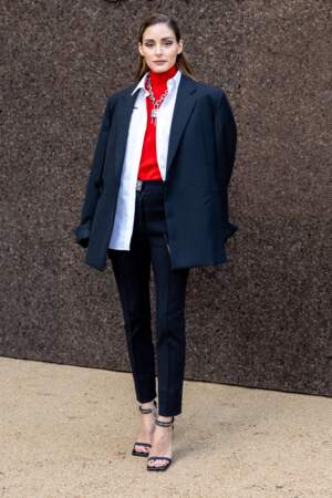 Olivia Palermo est élégante avec un pantalon ajusté pour assister au défilé Givenchy - collection printemps/été 2023, le 2 octobre 2022.