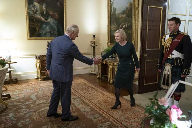 Charles III tient sa première audience avec la Première ministre Liz Truss, le 12 octobre 2022
