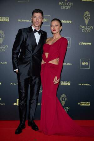 Robert Lewandowski et sa femme Anna Lewandowska, tous deux en Dolce Gabbana, à la 66ème cérémonie du Ballon d'Or.