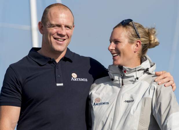 Zara Phillips et son mari Mike Tindall participent à la course de voiliers l'Artemis Challenge pendant la Cowes week, une compétition nautique annuelle sur l'Ile de Wight, Hampshire, le 6 août 2014.