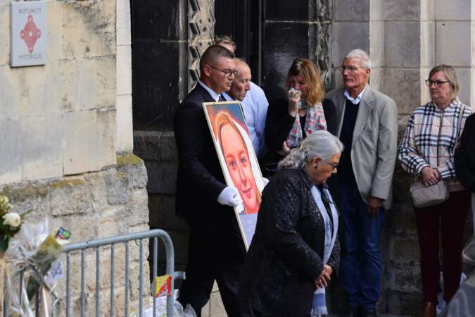 Sortie de l’église de Saint Omer à Liliers, le 24 octobre 2022, après les obsèques de Lola, dont le corps a été retrouvé dans une malle le 14 octobre