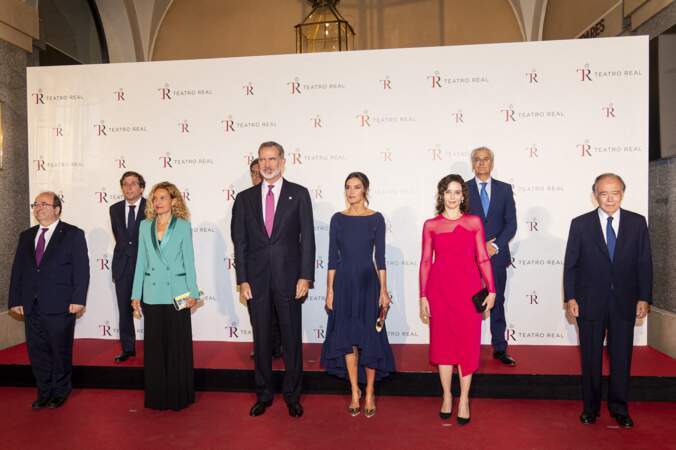 Le roi Felipe VI d’Espagne et la reine Letizia assistent à la première de l'opéra "Aida" de Giuseppe Verdi, à l'occasion de l'ouverture de la saison lyrique 2022/2023 à Madrid, le 24 octobre 2022. 