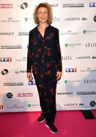 Alexandra Lamy a dévoilé sa chevelure blonde naturellement bouclée lors de la 24ème cérémonie des "Trophées du Film Français" à Paris, le 2 février 2017
